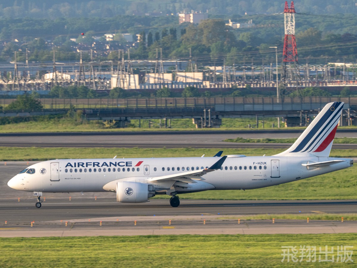 航空業界期待A220-500面世